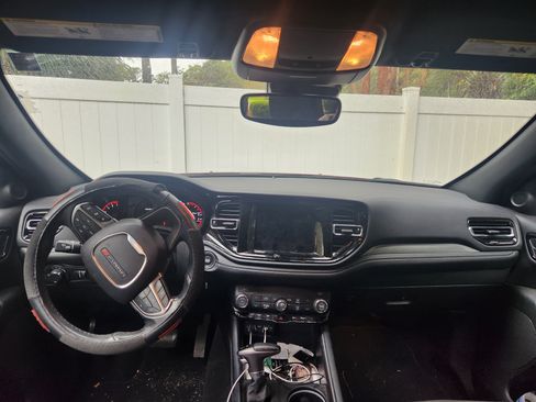 Used 2023 Dodge Durango SXT Launch Edition image 8