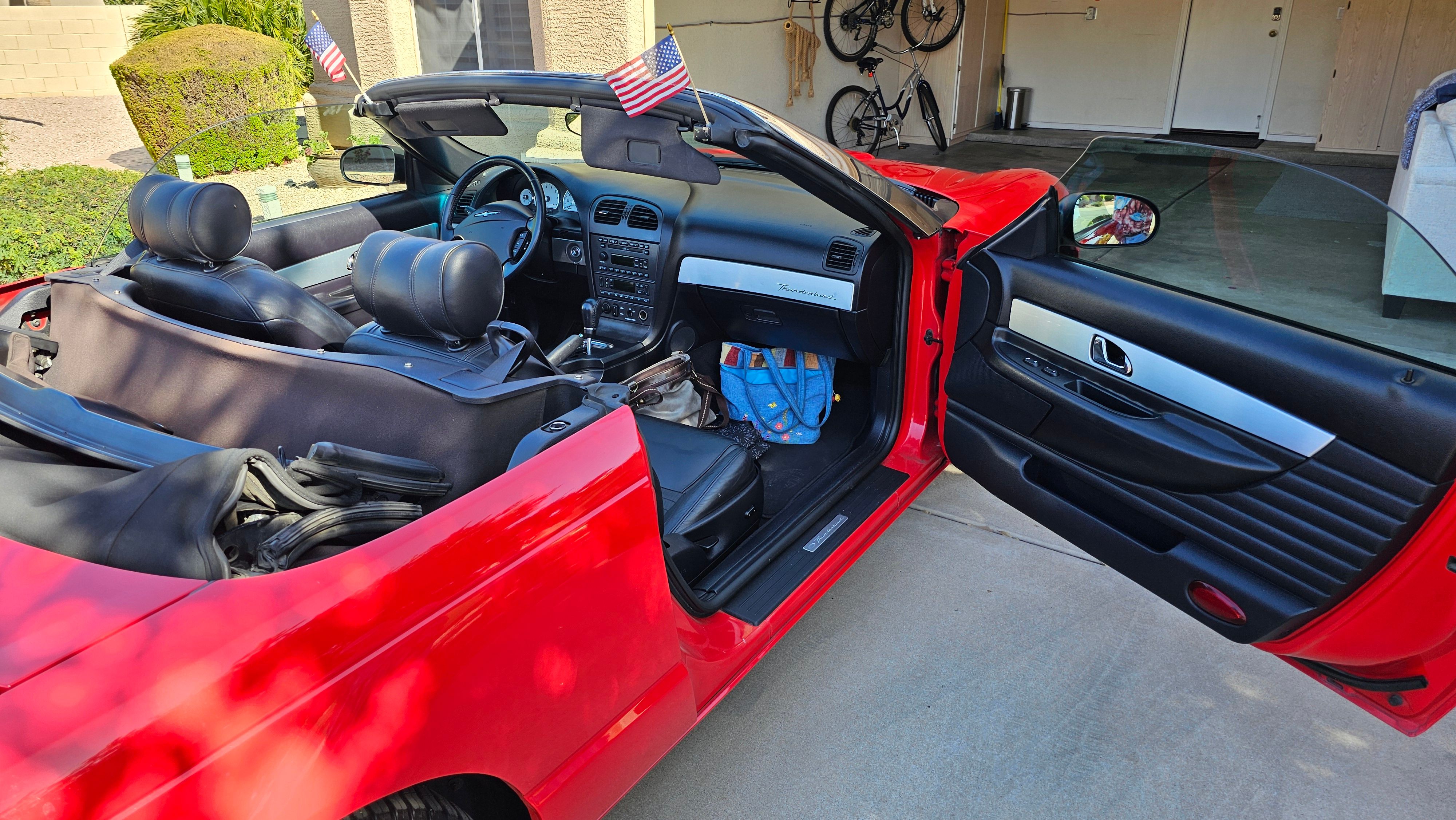 Used 2003 Ford Thunderbird RWD image 4