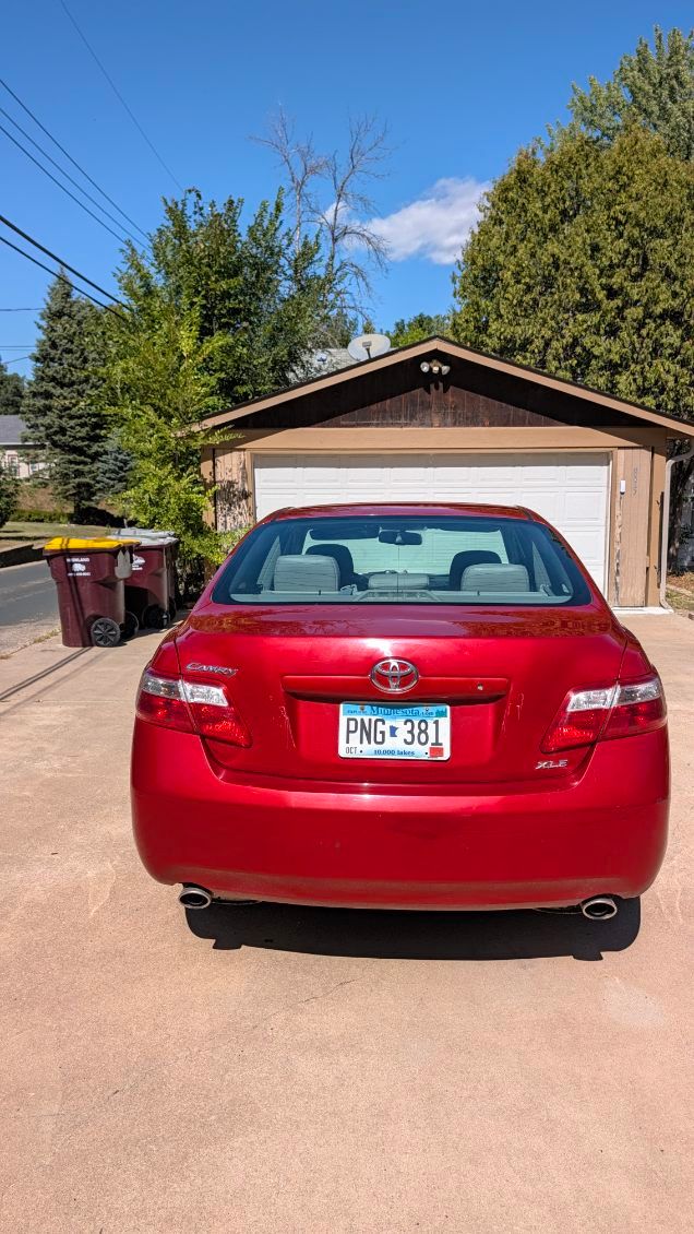 Used 2009 Toyota Camry XLE FWD image 5
