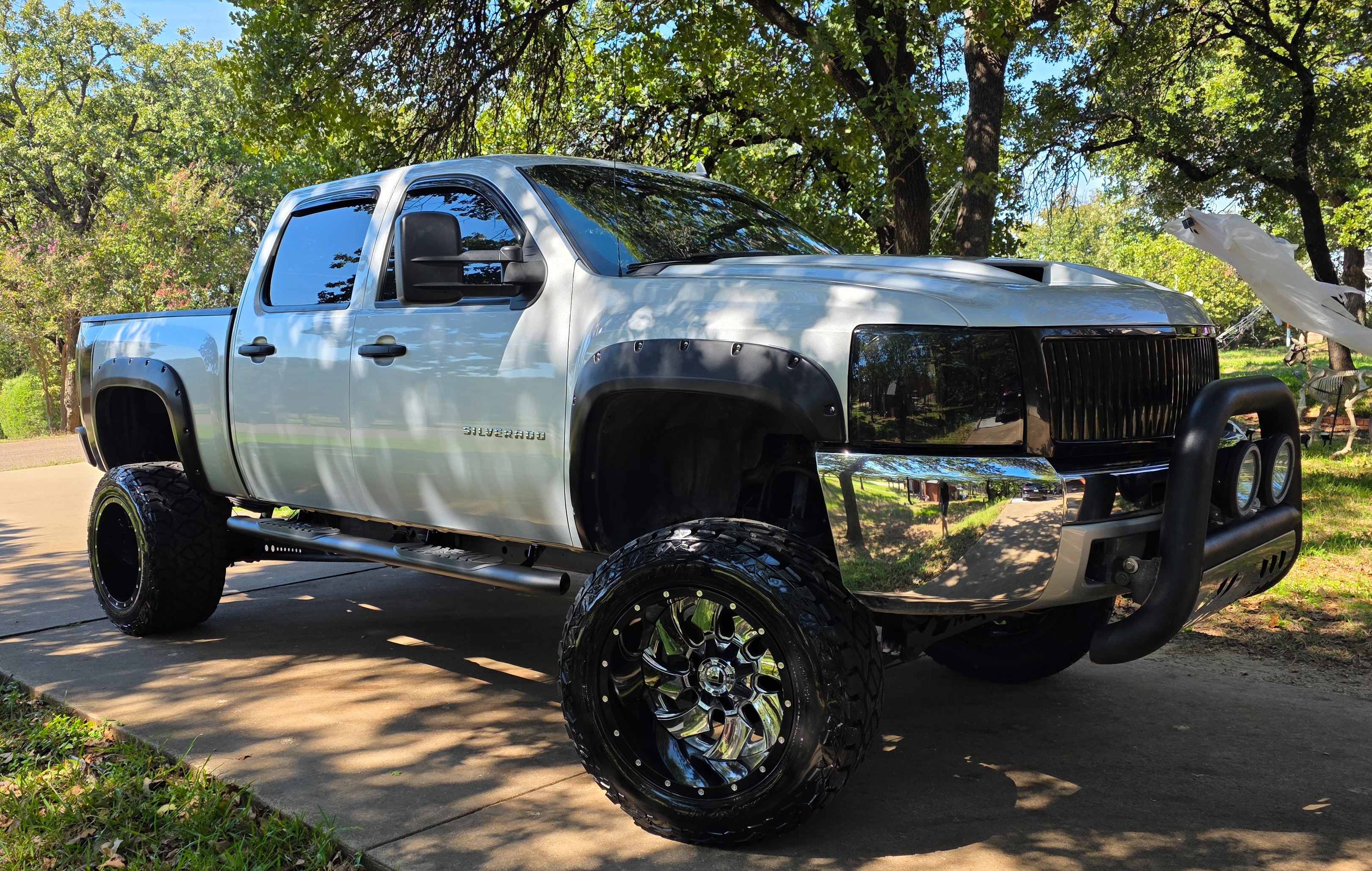 Used 2012 Chevrolet Silverado 1500 LT AWD/4WD image 1