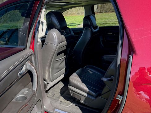 Used 2015 GMC Acadia Denali image 9