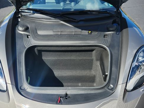 Used 2018 Porsche 718 Cayman S image 18