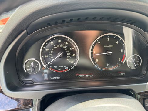 Used 2015 BMW X5 xDrive35d AWD/4WD image 9