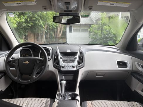 Used 2015 Chevrolet Equinox LS FWD image 23