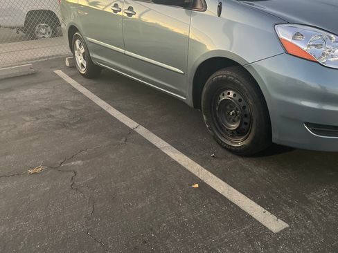 Used 2006 Toyota Sienna LE image 4