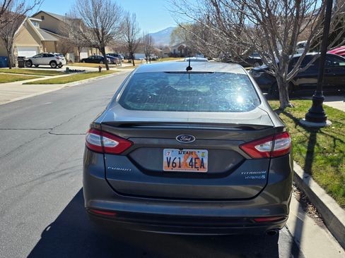 Used 2016 Ford Fusion Titanium image 5