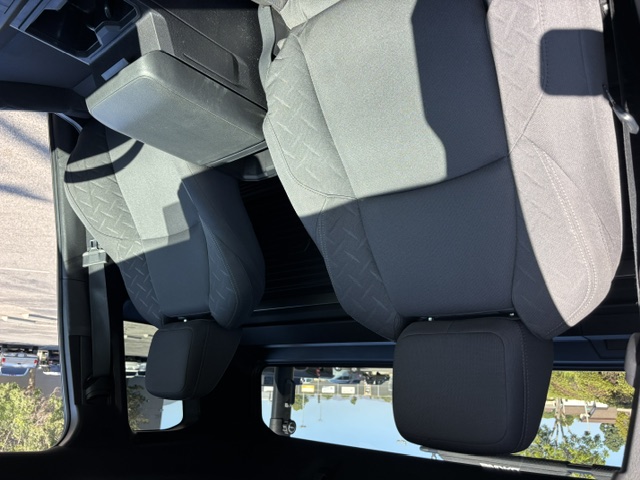 Used 2025 Toyota Tacoma SR RWD image 15