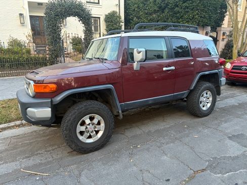 Used 2008 Toyota FJ Cruiser 4WD image 1