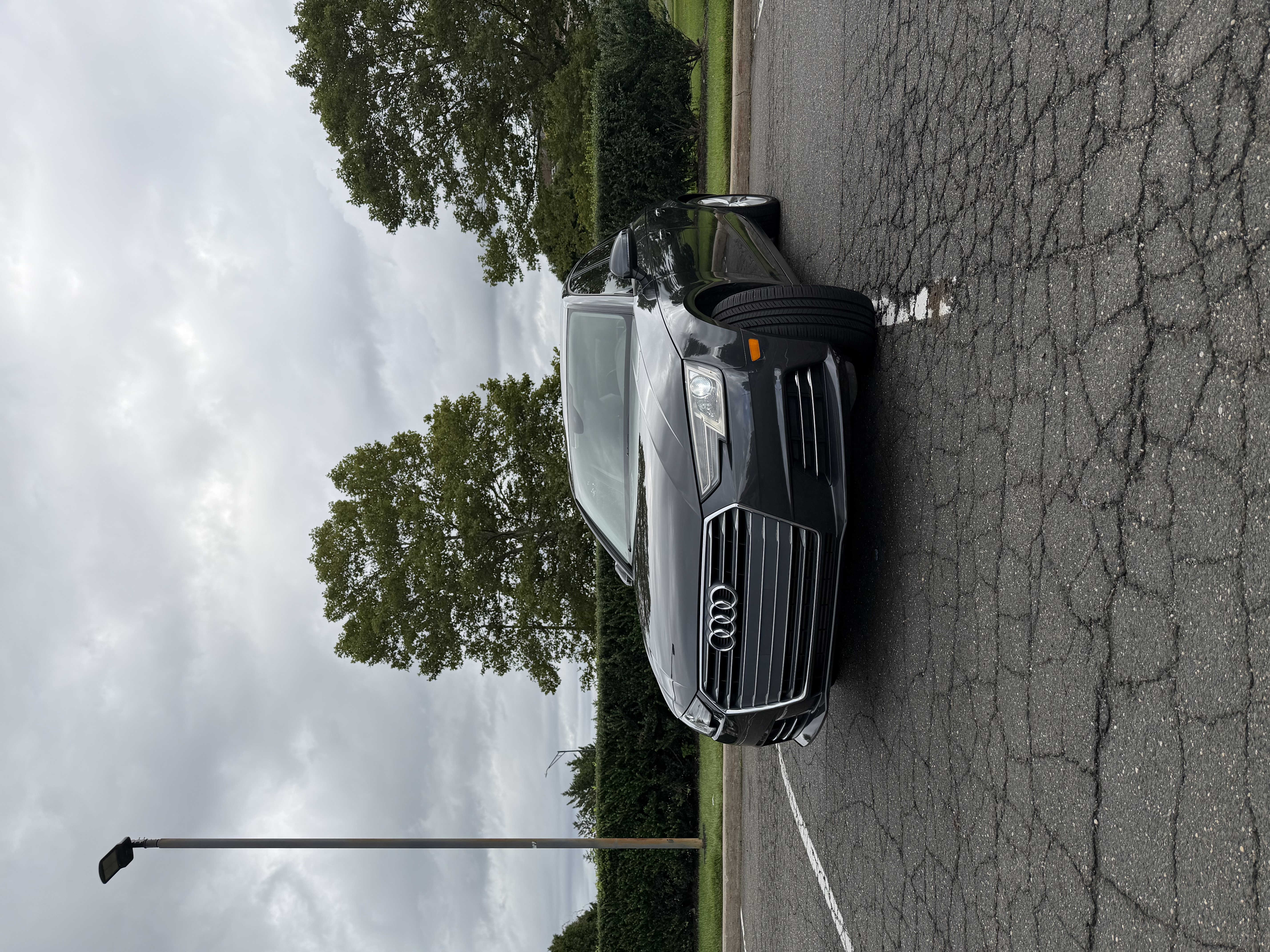 Used 2017 Audi A4 2.0T Ultra Premium FWD image 4