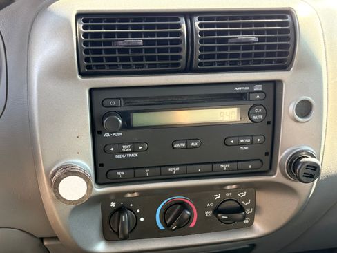 Used 2007 Ford Ranger XLT RWD image 10