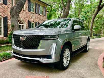 Used 2023 Cadillac Escalade ESV Luxury