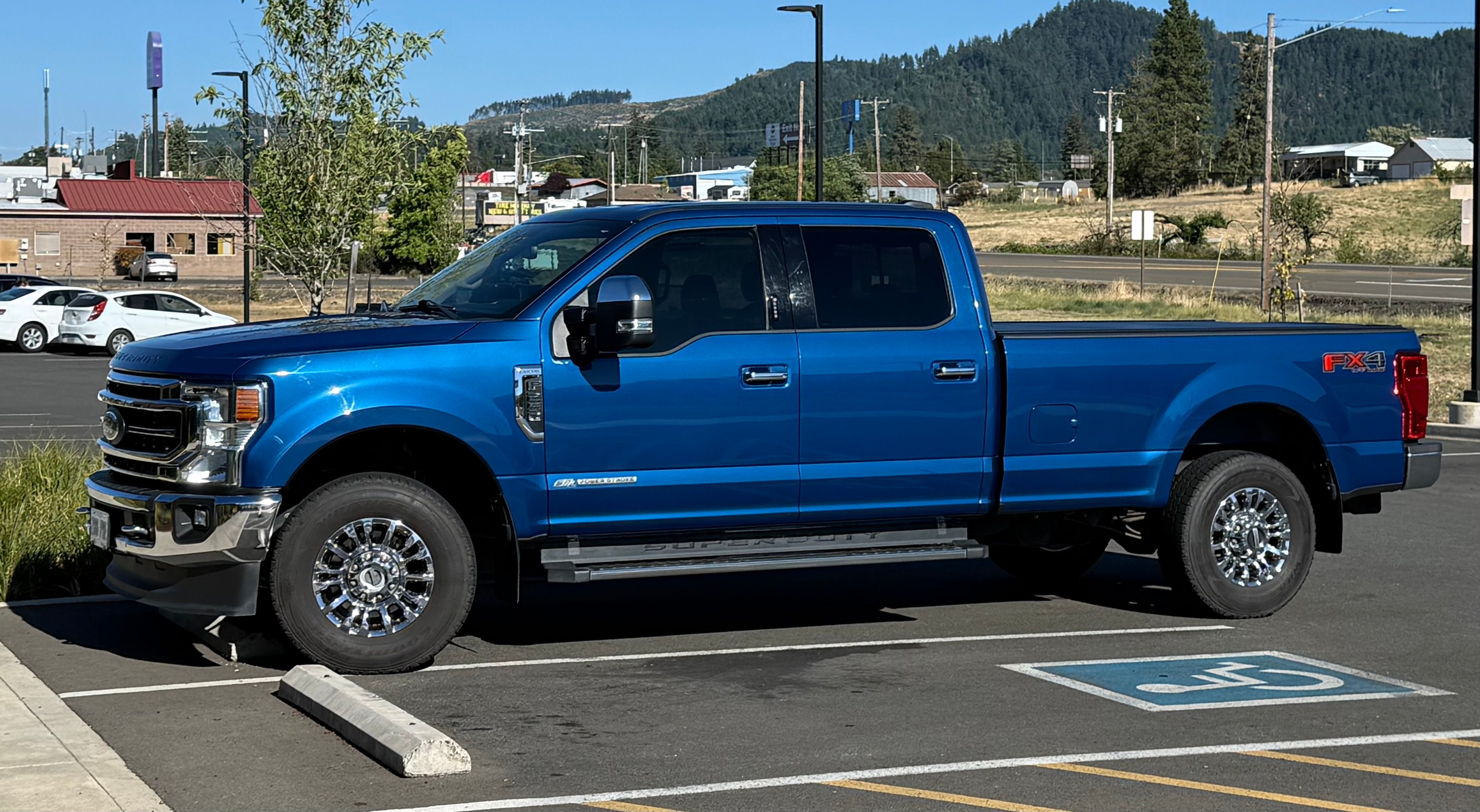 Used 2022 Ford F250 Lariat w/ Chrome Package AWD/4WD image 1