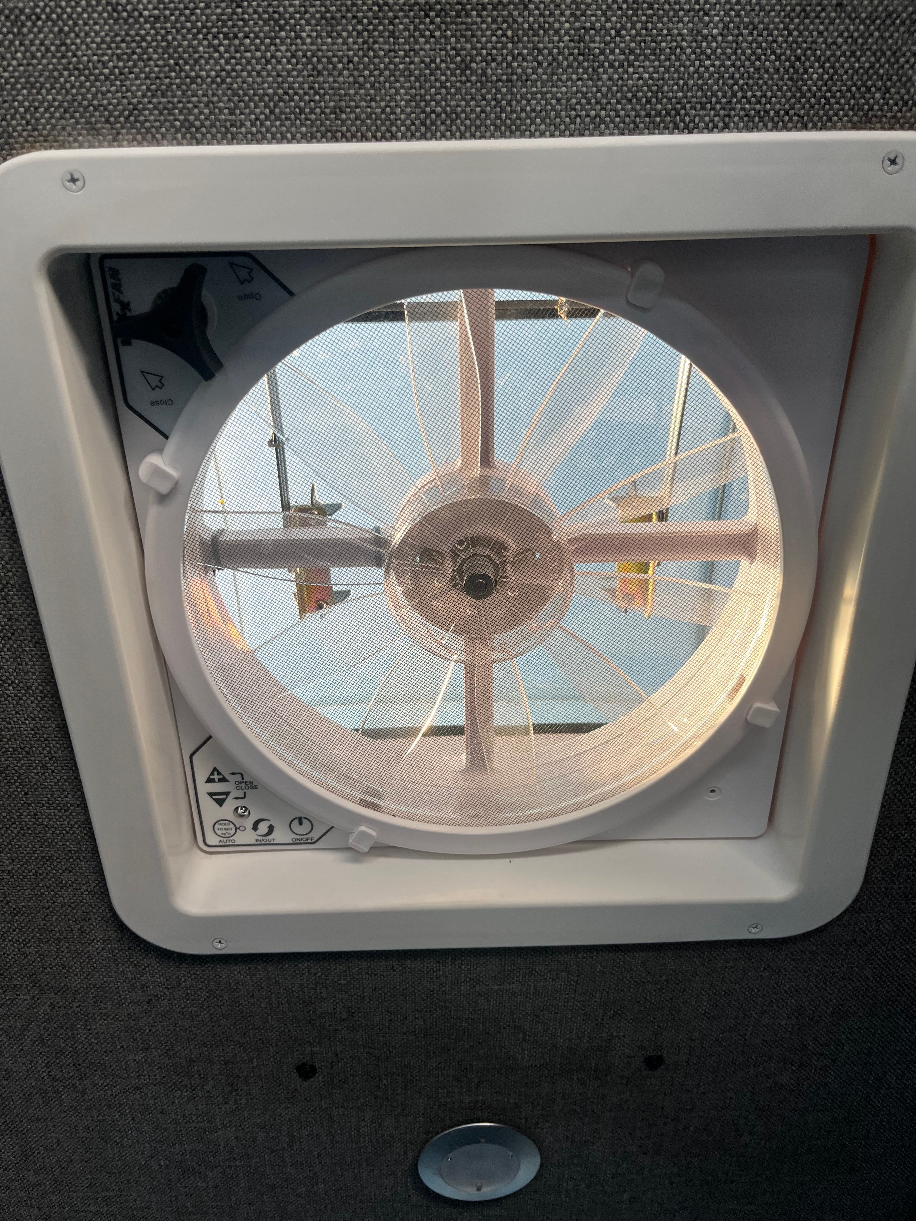Used 2020 Mercedes-Benz Sprinter 2500 image 16