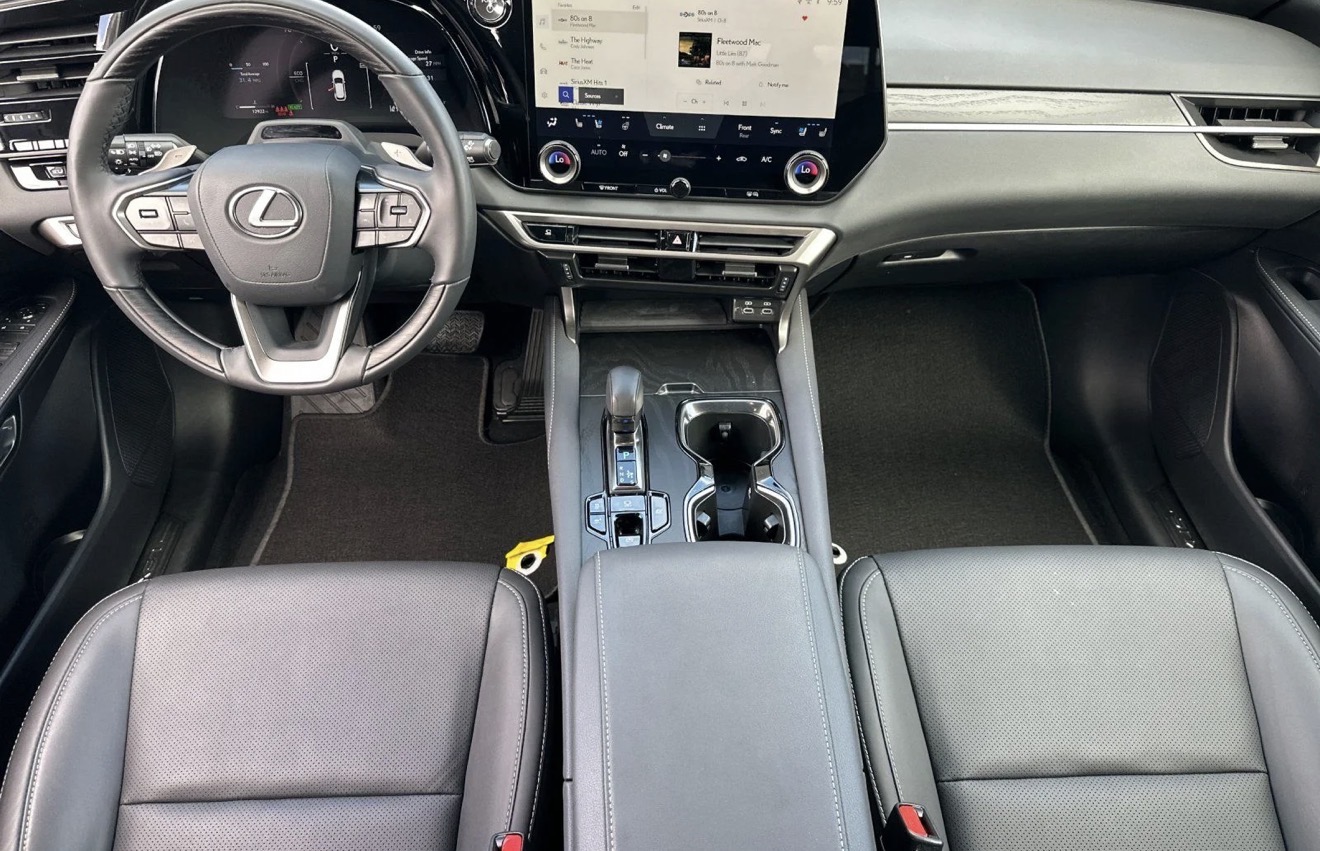 Used 2025 Lexus RX 350h w/ Convenience Package AWD/4WD image 11