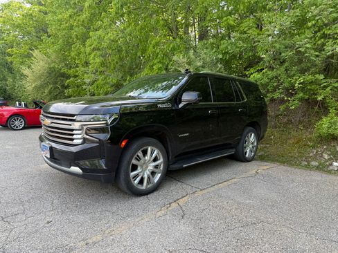 Used 2022 Chevrolet Tahoe High Country AWD/4WD image 4