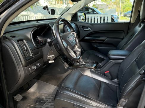 Used 2015 GMC Canyon SLT image 10