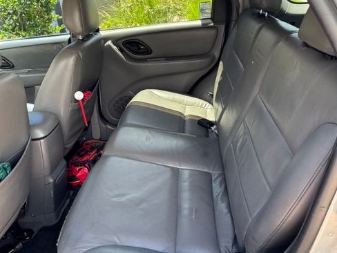 Used 2002 Ford Escape XLT AWD/4WD image 10