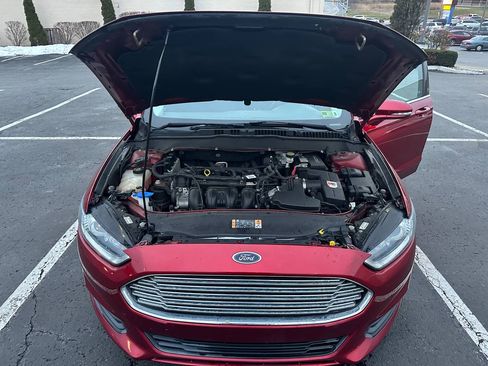 Used 2013 Ford Fusion SE image 28