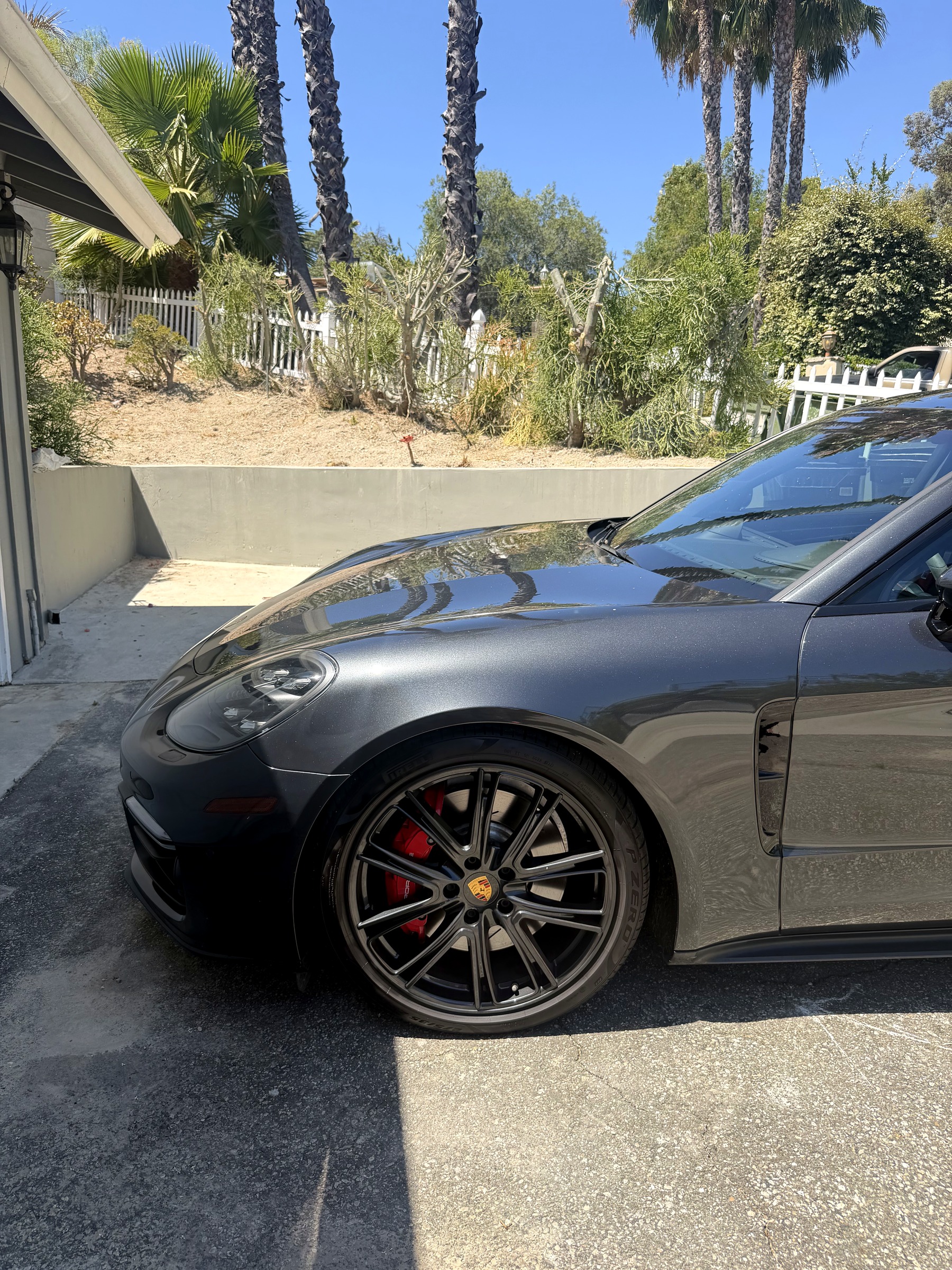 Used 2019 Porsche Panamera GTS AWD/4WD image 4