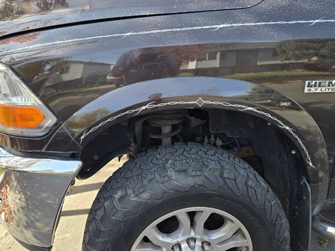 Used 2011 RAM 2500 Laramie w/ Protection Group image 8