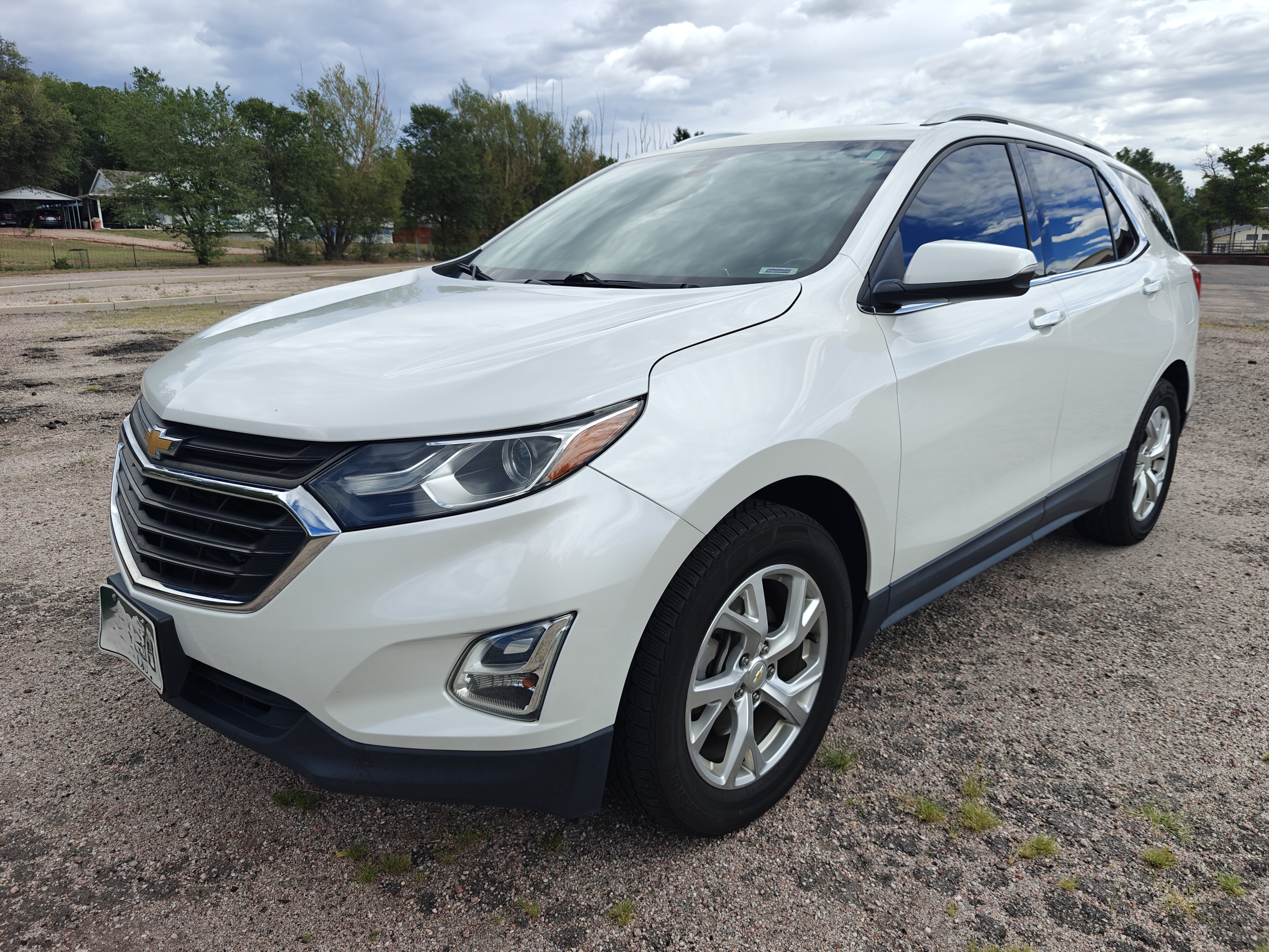Used 2018 Chevrolet Equinox LT AWD/4WD image 14