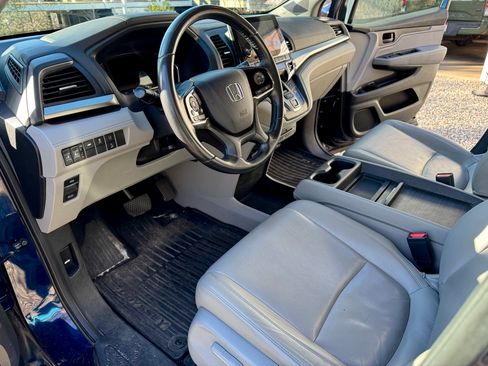 Used 2018 Honda Odyssey EX-L image 8