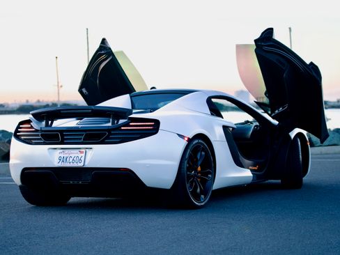 Used 2013 McLaren MP4-12C Spider image 8