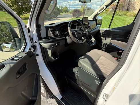 Used 2020 Ford Transit 150 XLT image 12