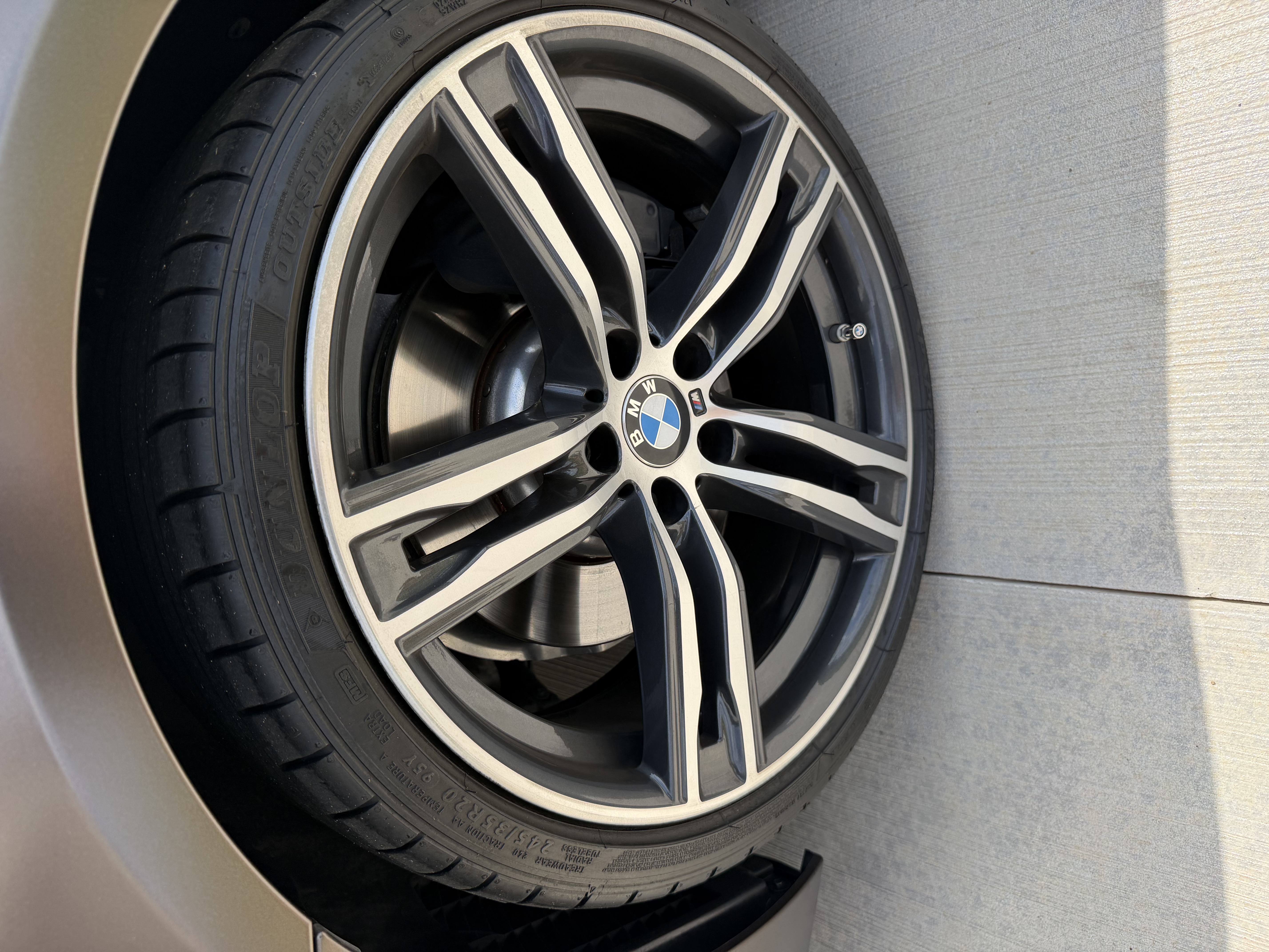 Used 2018 BMW 640i Convertible RWD image 26