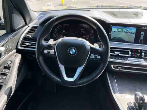 Used 2019 BMW X5 xDrive40i w/ Luxury Seating Package image 15