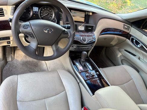 Used 2011 INFINITI M37 x image 9