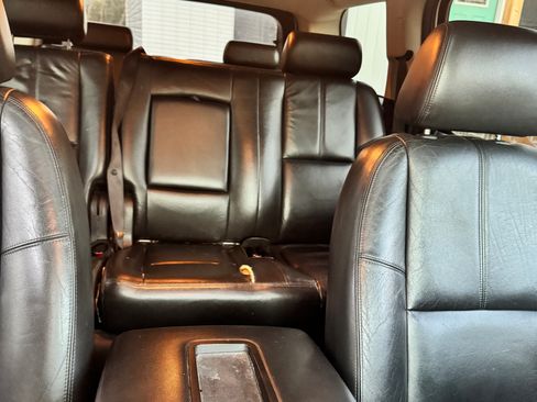 Used 2008 Chevrolet Tahoe 2WD Hybrid image 10