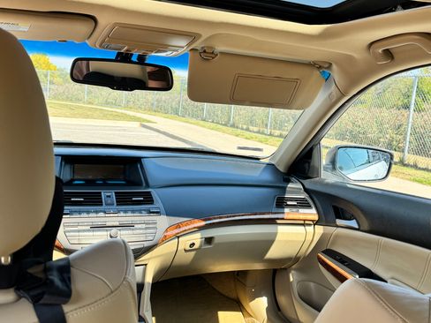 Used 2012 Honda Accord EX-L image 16