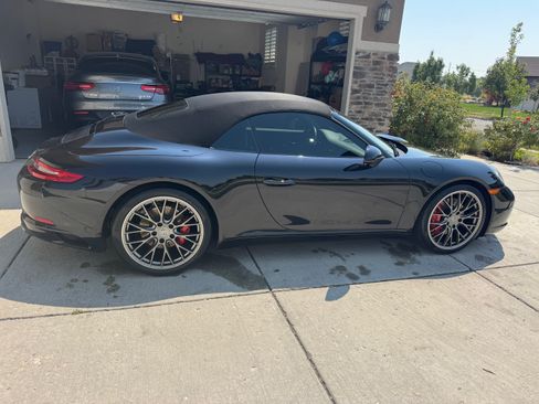 Used 2017 Porsche 911 Carrera S RWD image 5