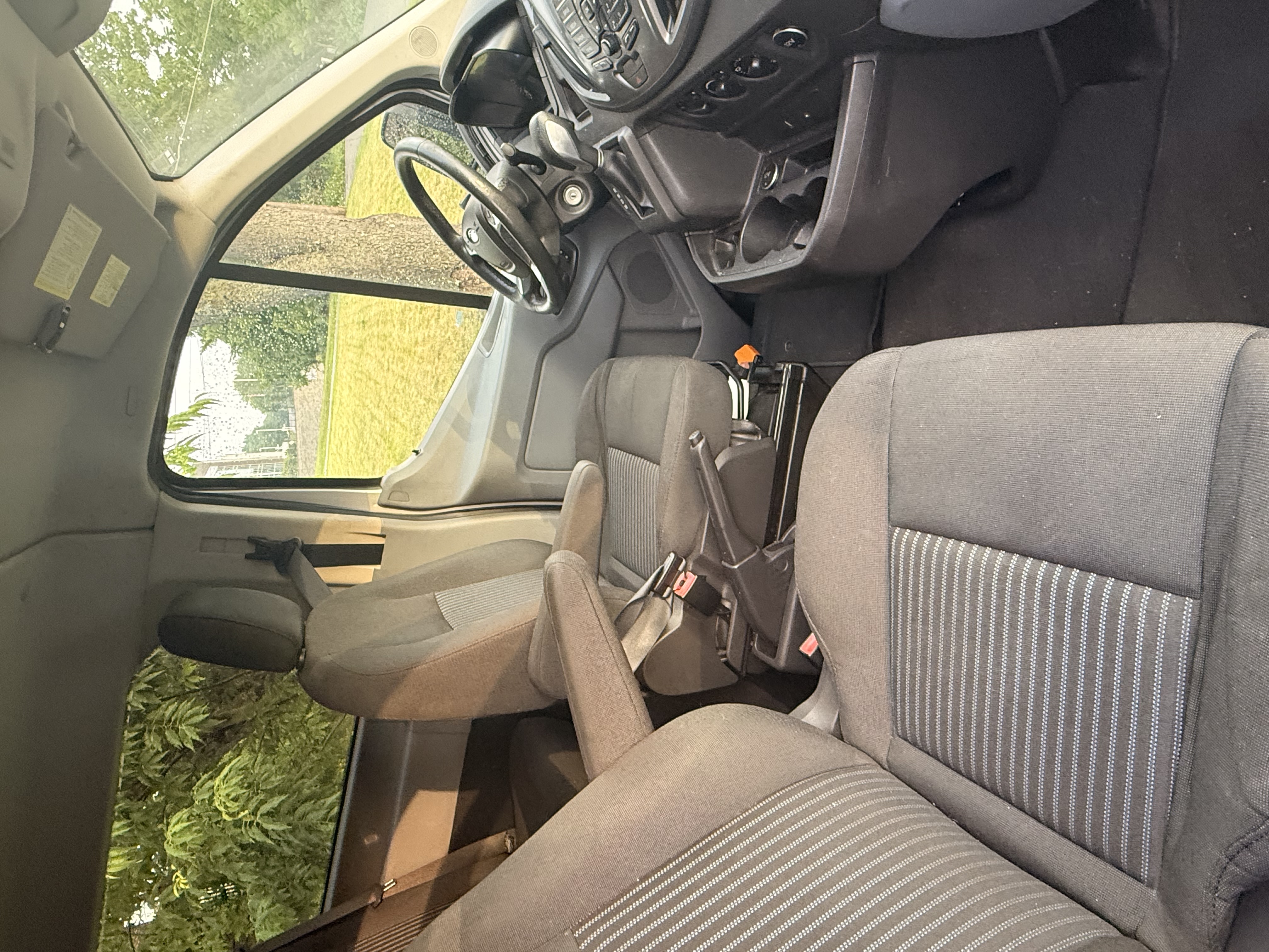 Used 2016 Ford Transit 350 XLT RWD image 6