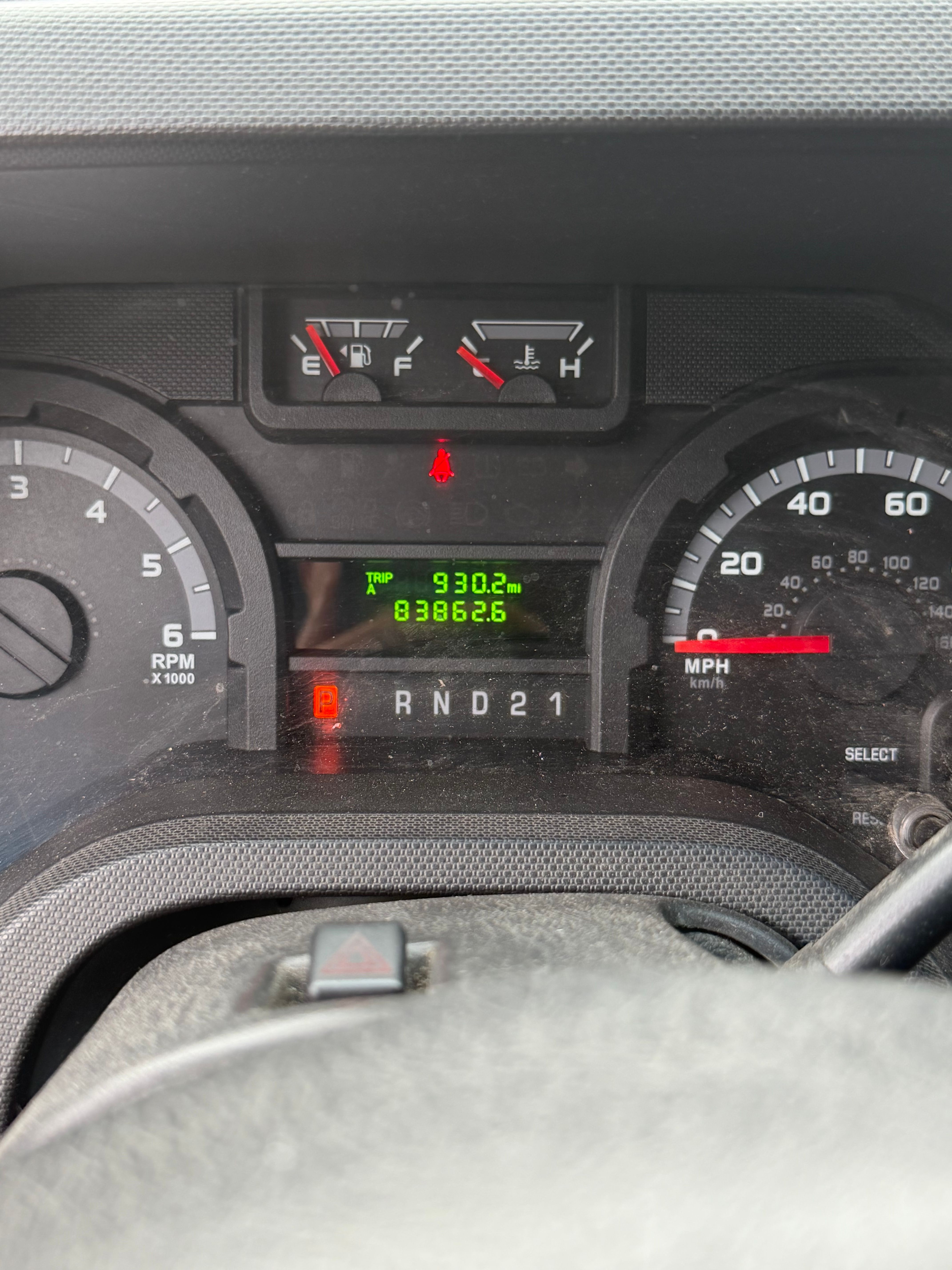 Used 2011 Ford E-150 and Econoline 150 w/ PWR Group RWD image 2