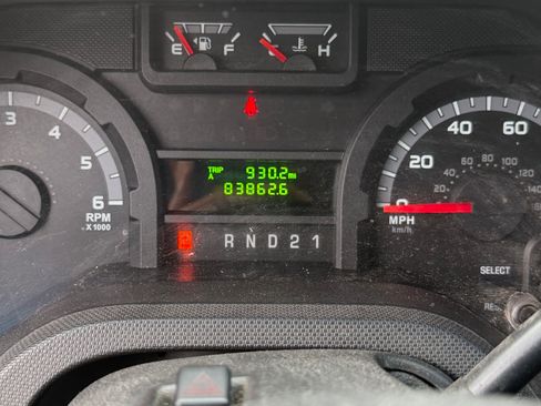 Used 2011 Ford E-150 and Econoline 150 w/ PWR Group RWD image 2