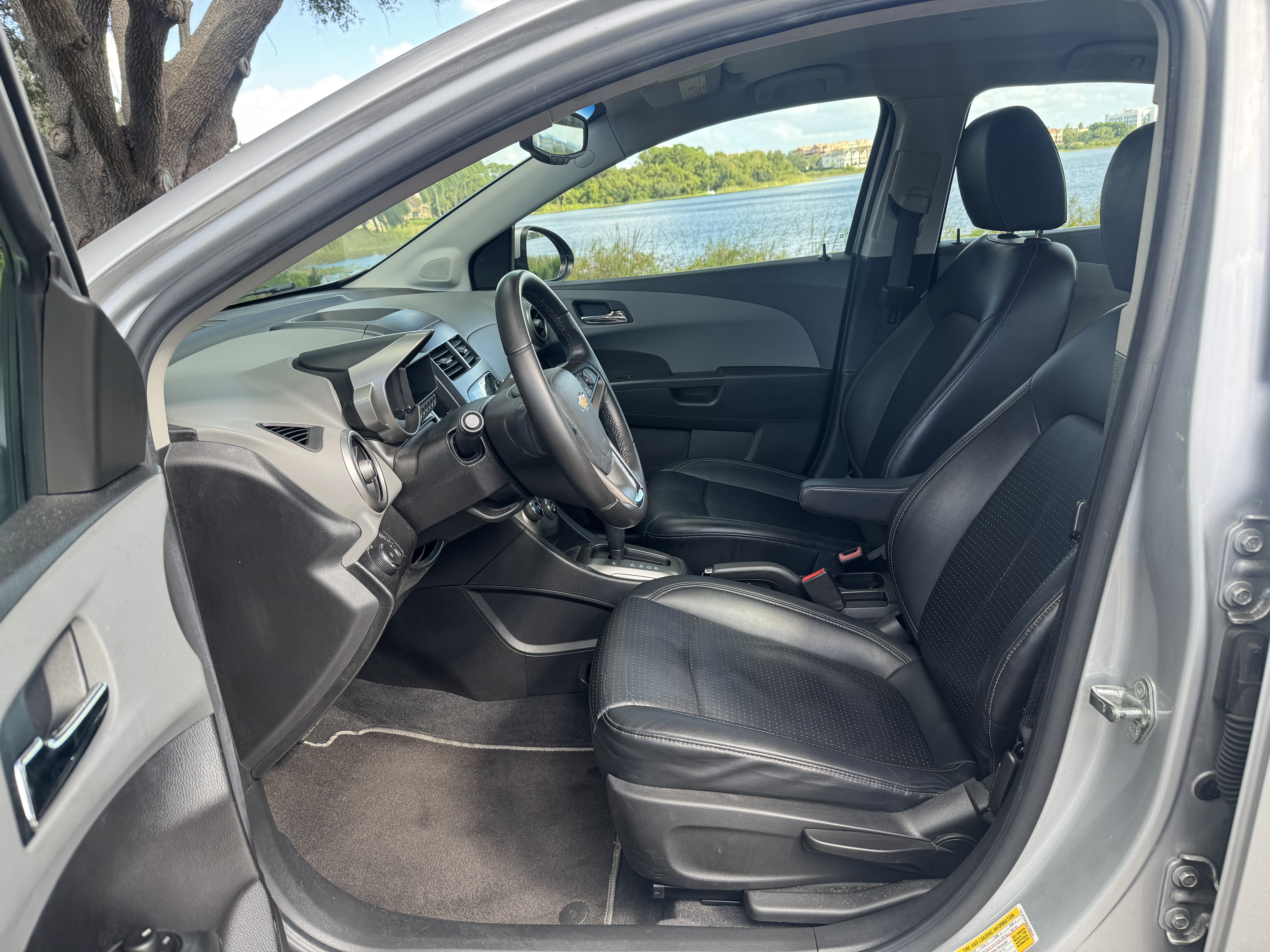 Used 2012 Chevrolet Sonic LTZ FWD image 16