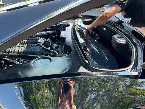 Used 2024 Chevrolet Corvette Z06 w/ Z07 Performance Package image 5