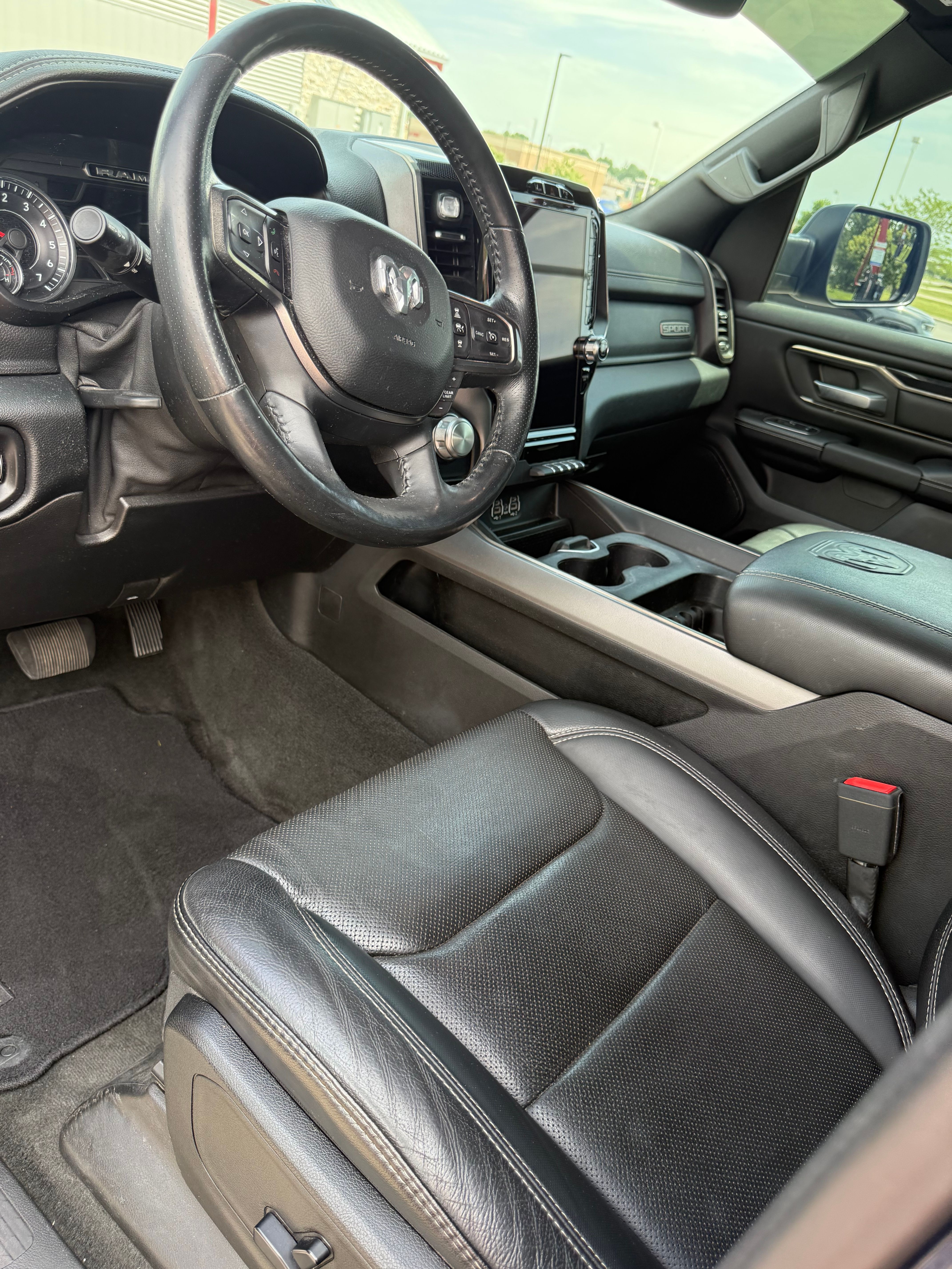 Used 2020 RAM 1500 Sport w/ Advanced Safety Group AWD/4WD image 22