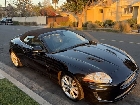 Used 2010 Jaguar XKR R image 22