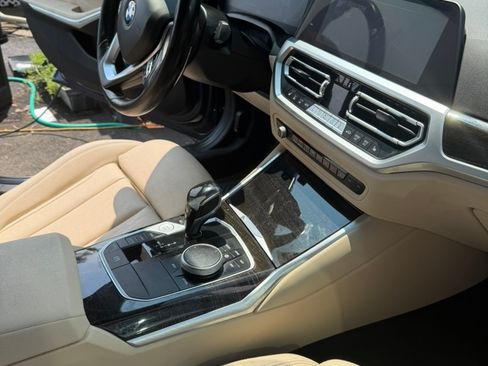 Used 2021 BMW 330e xDrive w/ Premium Package AWD/4WD image 15