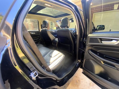 Used 2015 Ford Edge Titanium w/ Equipment Group 302A image 13