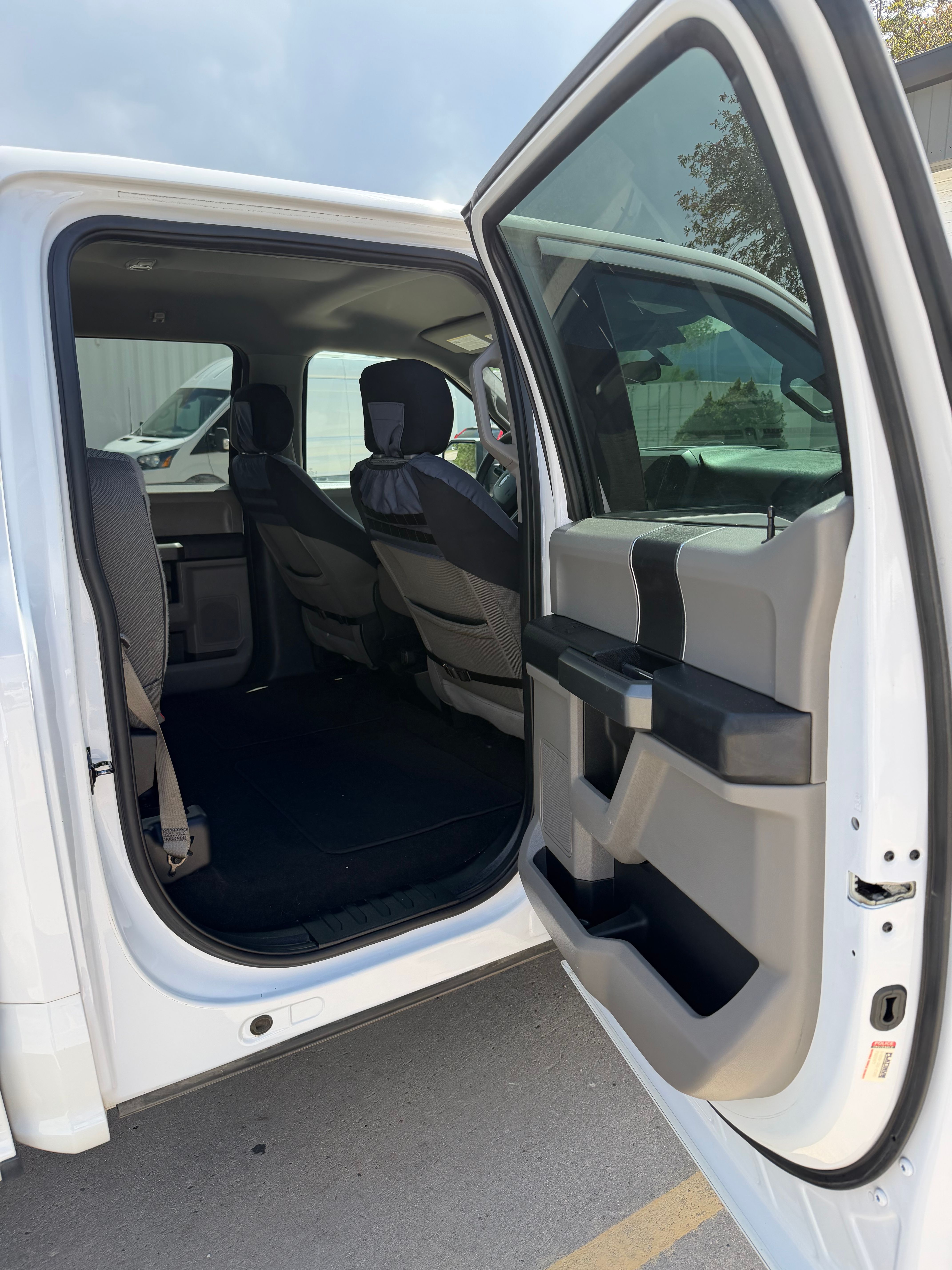 Used 2019 Ford F150 XLT AWD/4WD image 21
