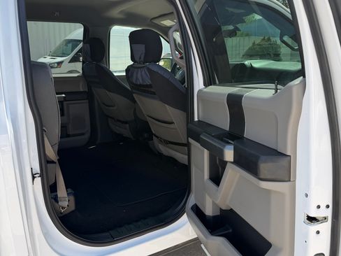 Used 2019 Ford F150 XLT AWD/4WD image 21