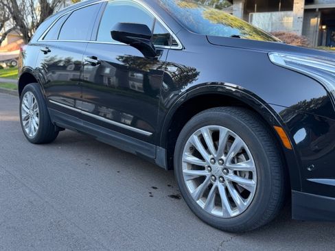 Used 2017 Cadillac XT5 Platinum image 8