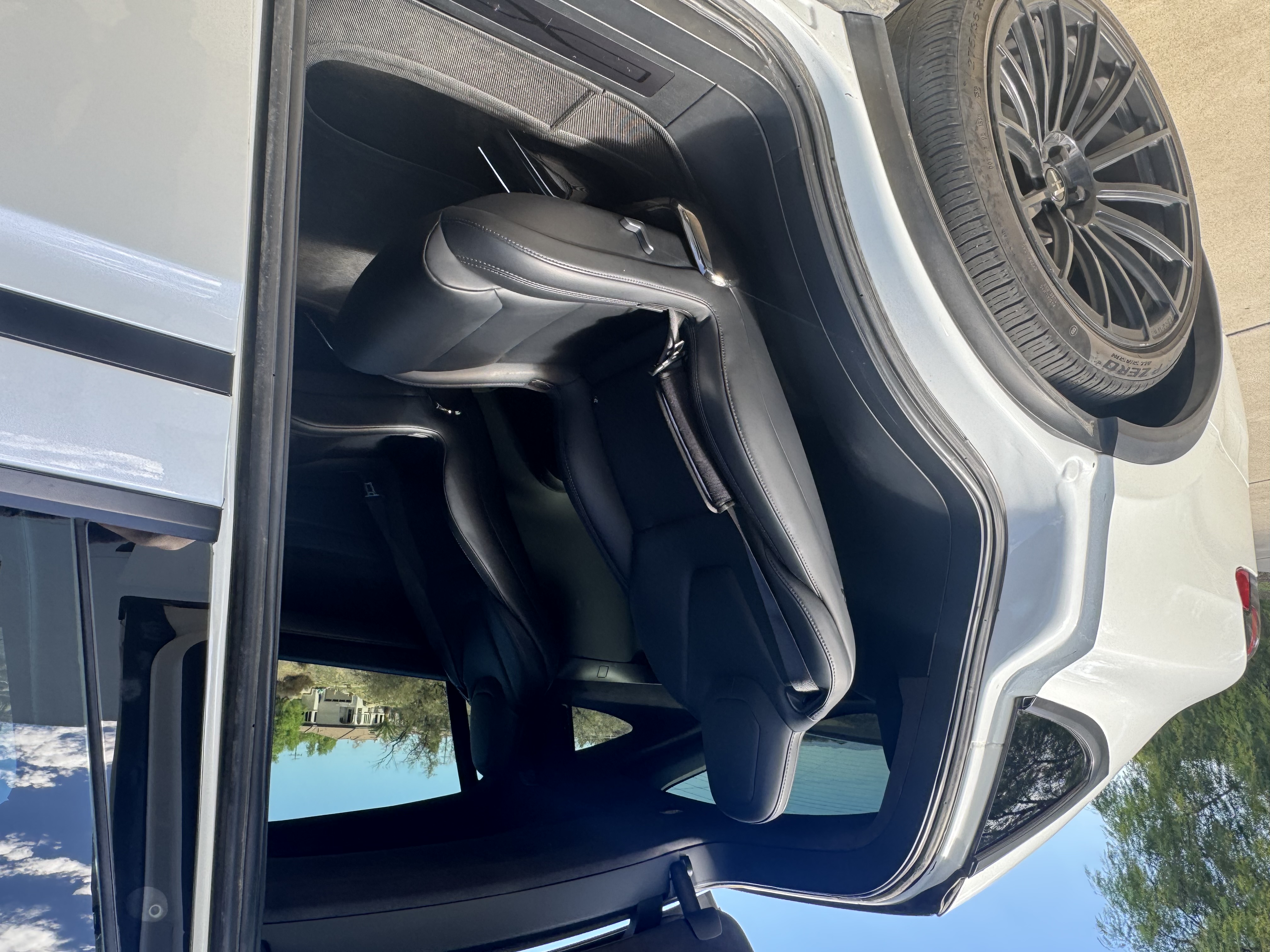 Used 2018 Tesla Model X 75D AWD/4WD image 17