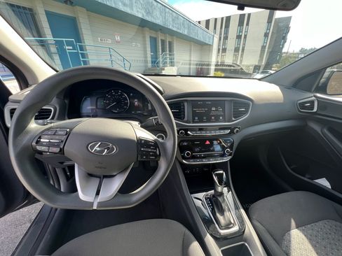 Used 2019 Hyundai Ioniq Blue image 6