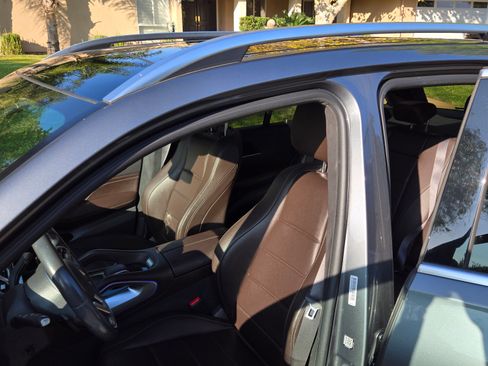 Used 2020 Mercedes-Benz GLE 350 4MATIC image 11