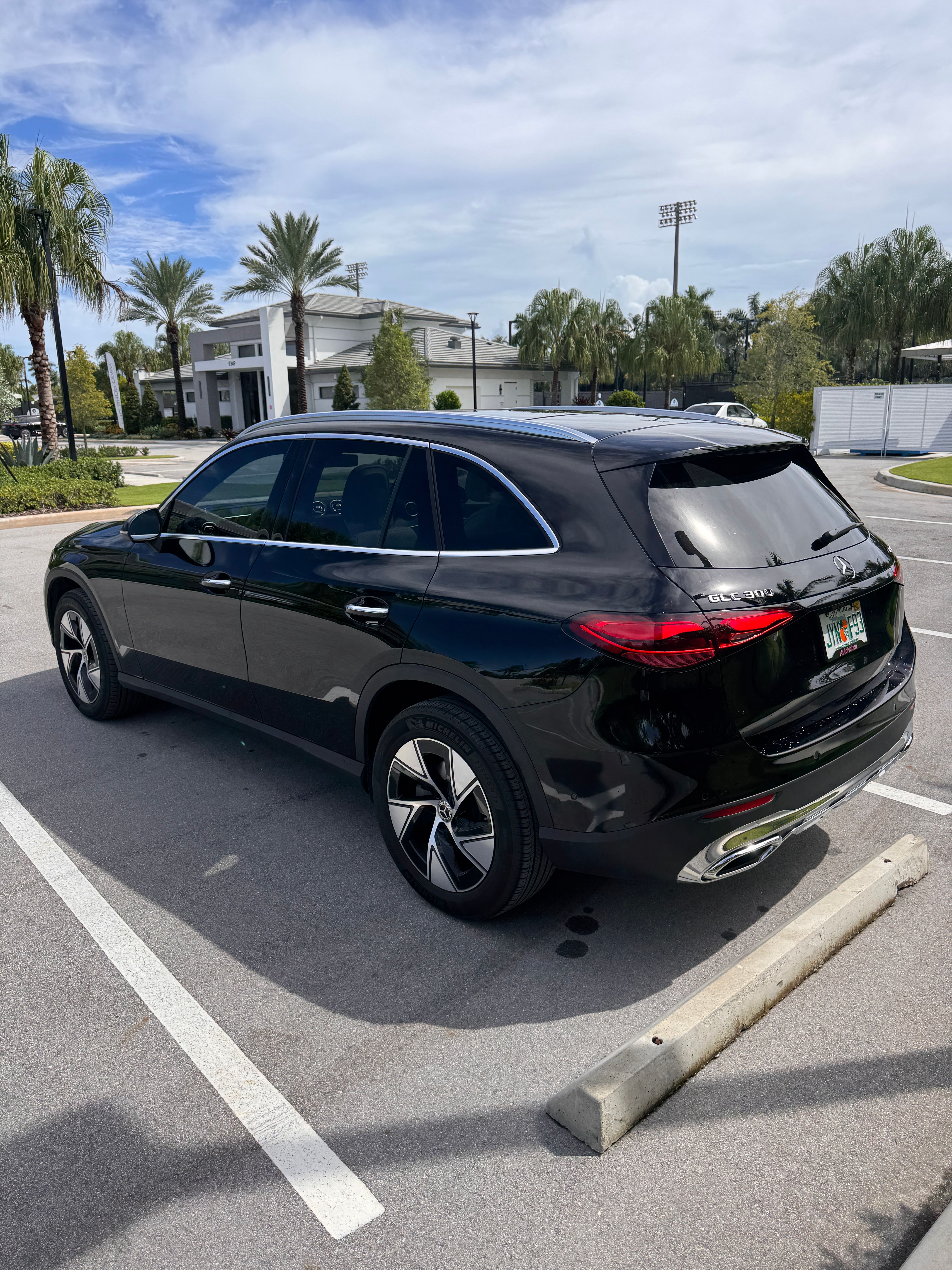 Used 2024 Mercedes-Benz GLC 300 4MATIC image 6